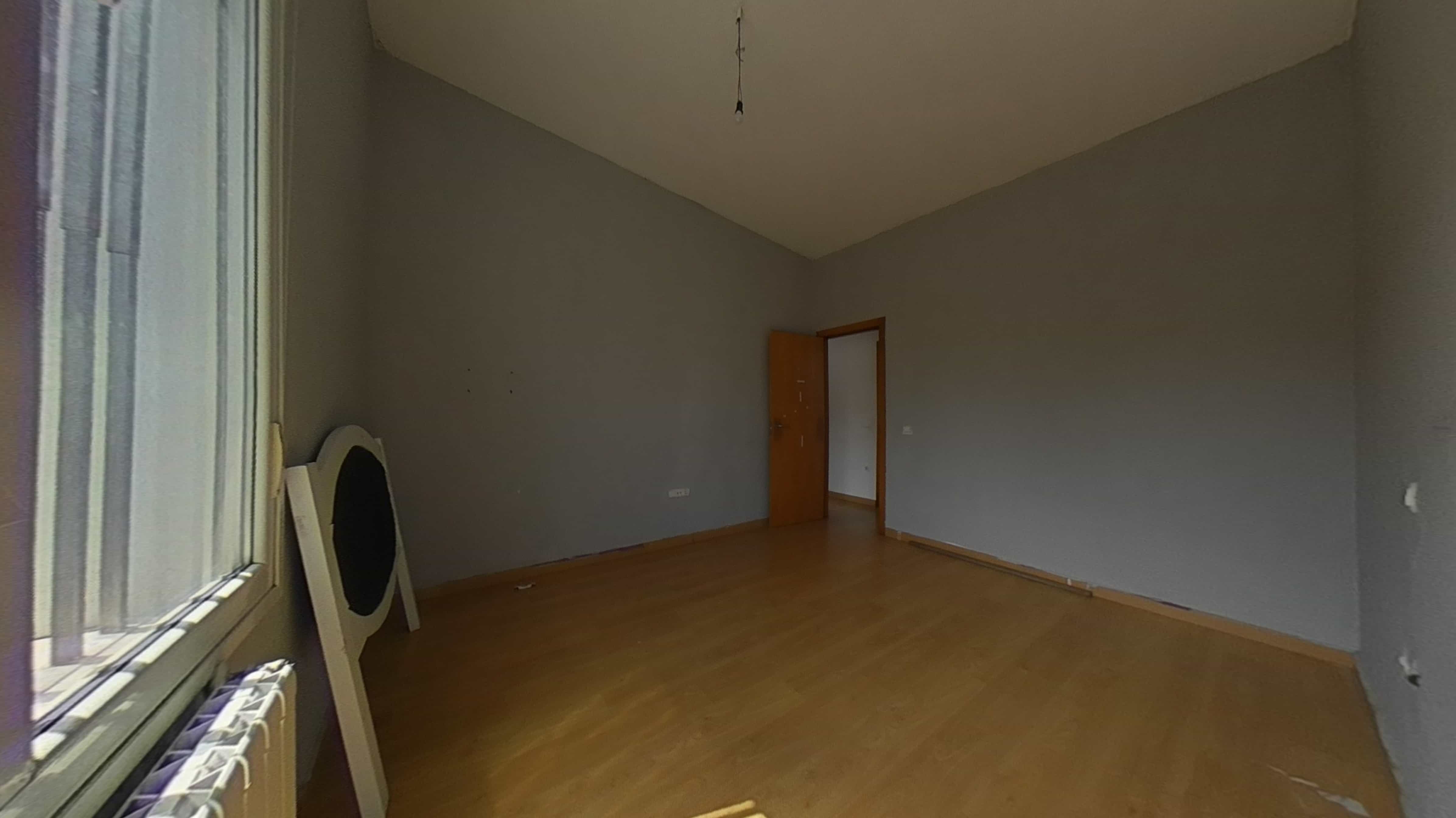 undefined - Image 14