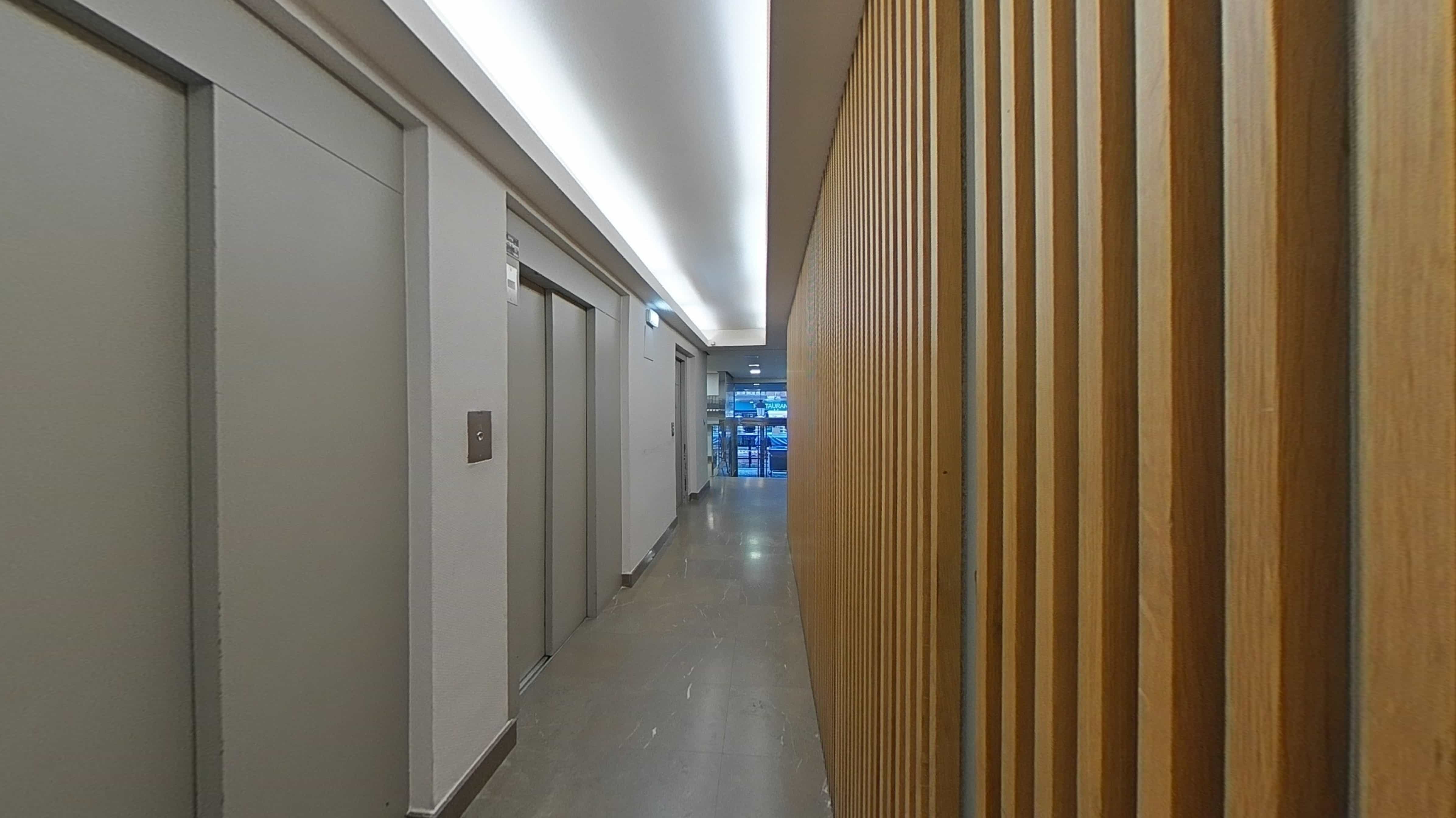  - Image 11