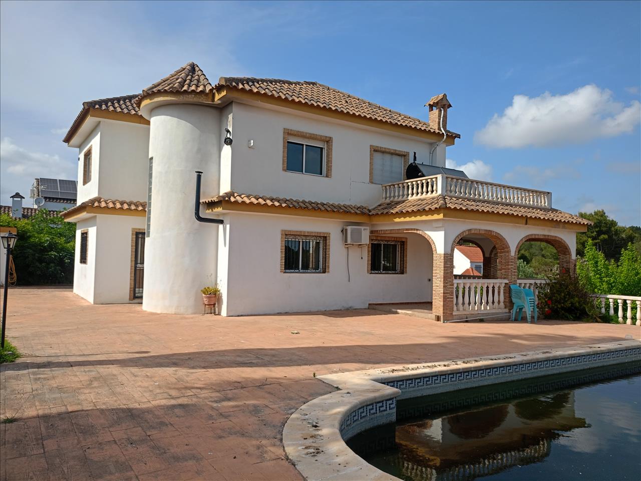 Vivienda en Chiva, Valencia/València