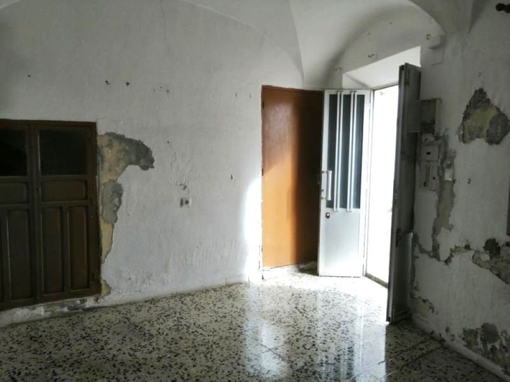 undefined - Image 3