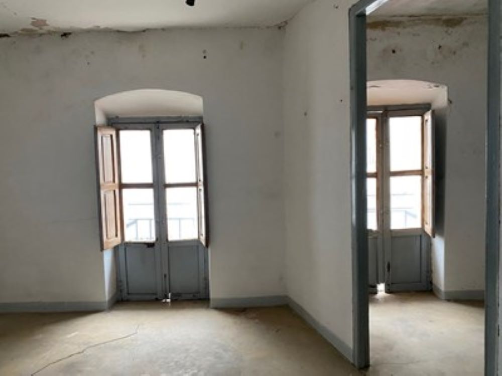 undefined - Image 8