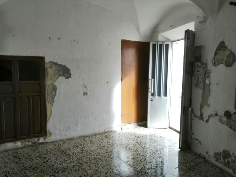 undefined - Image 9