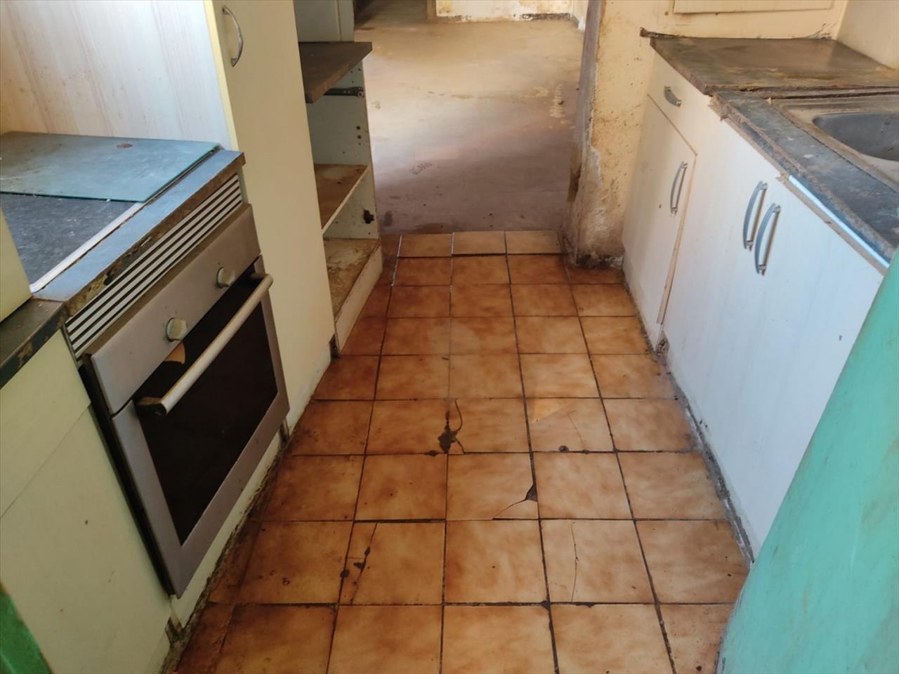 undefined - Image 15
