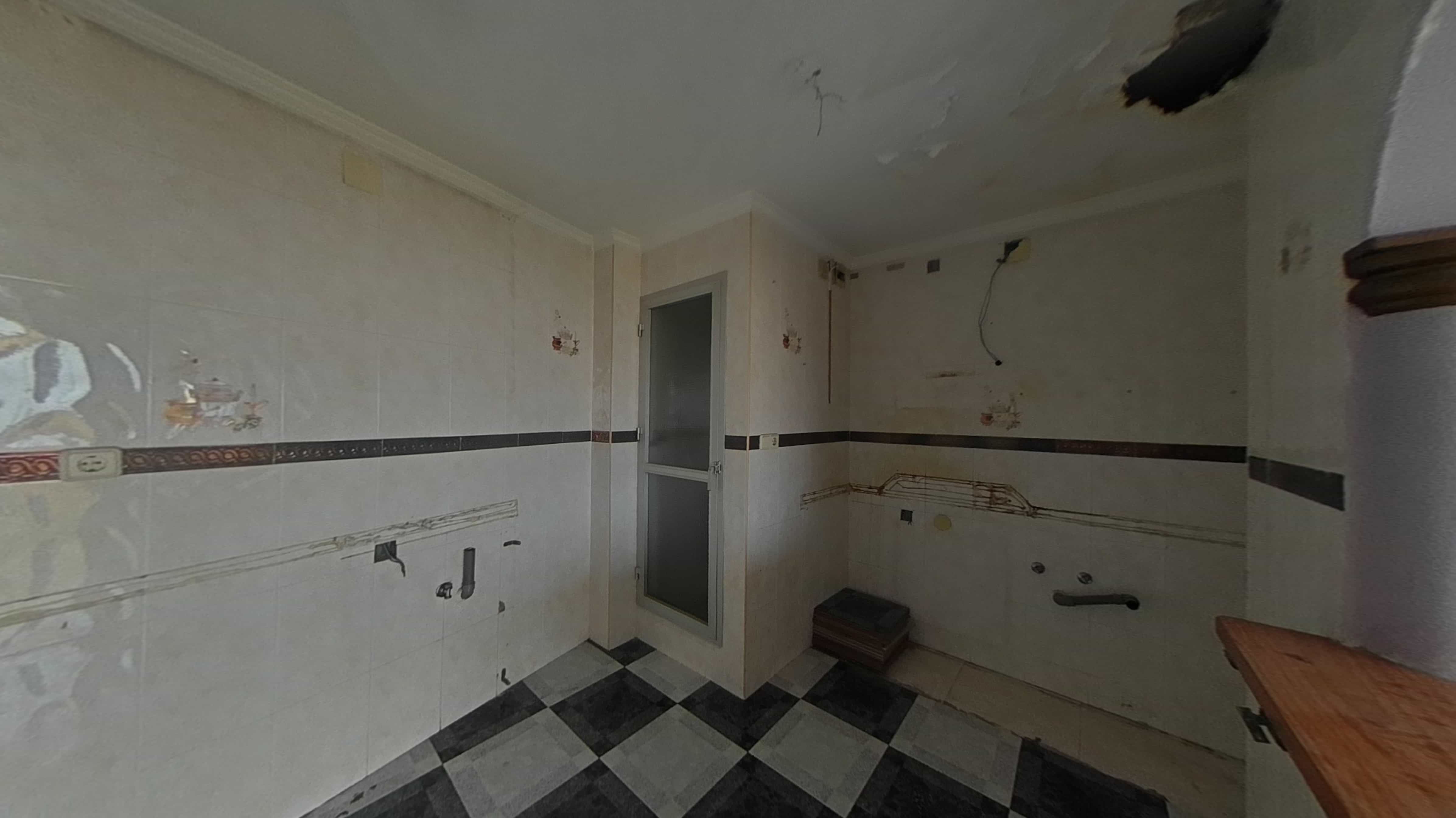 undefined - Image 7