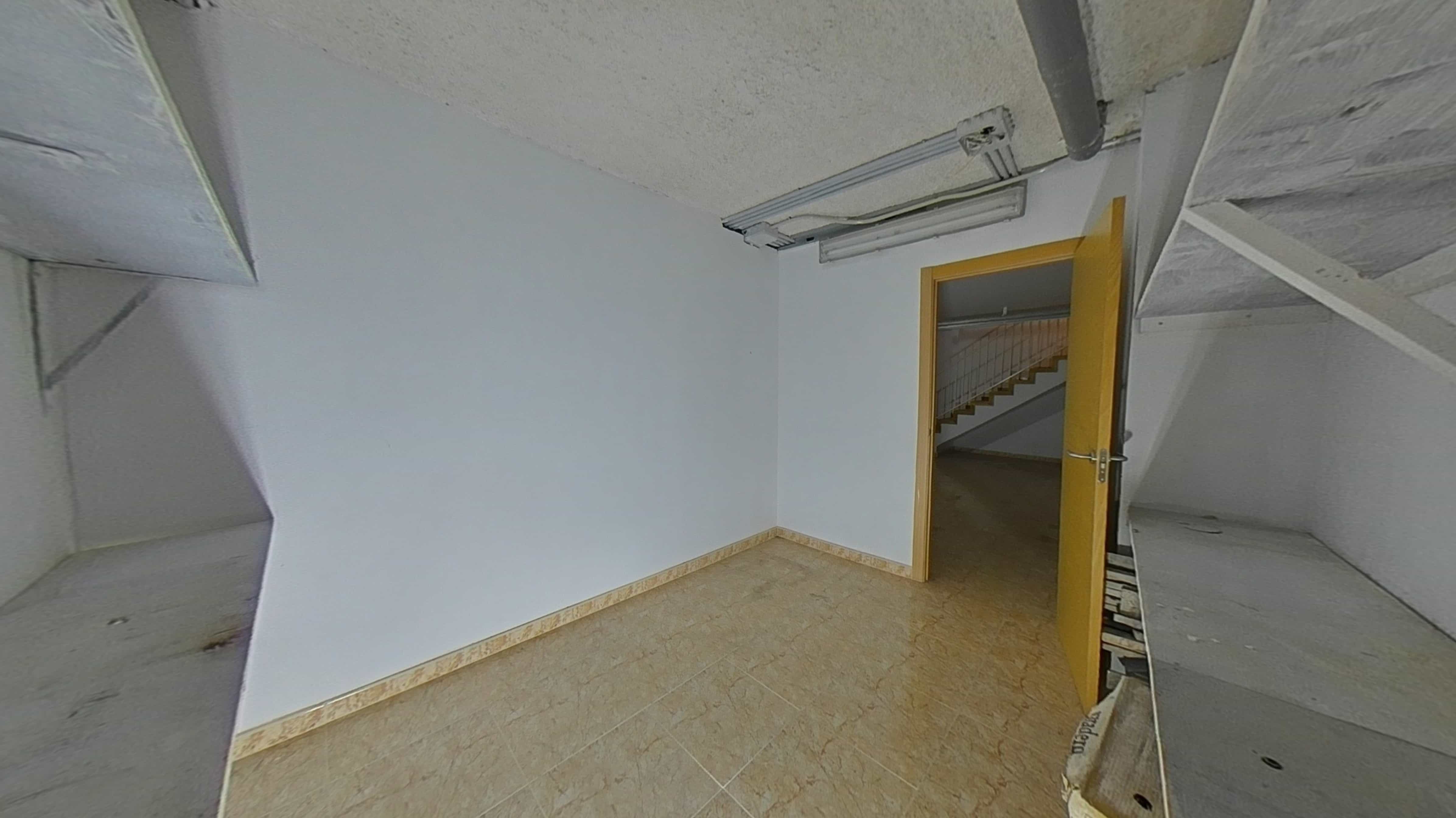 - Image 22