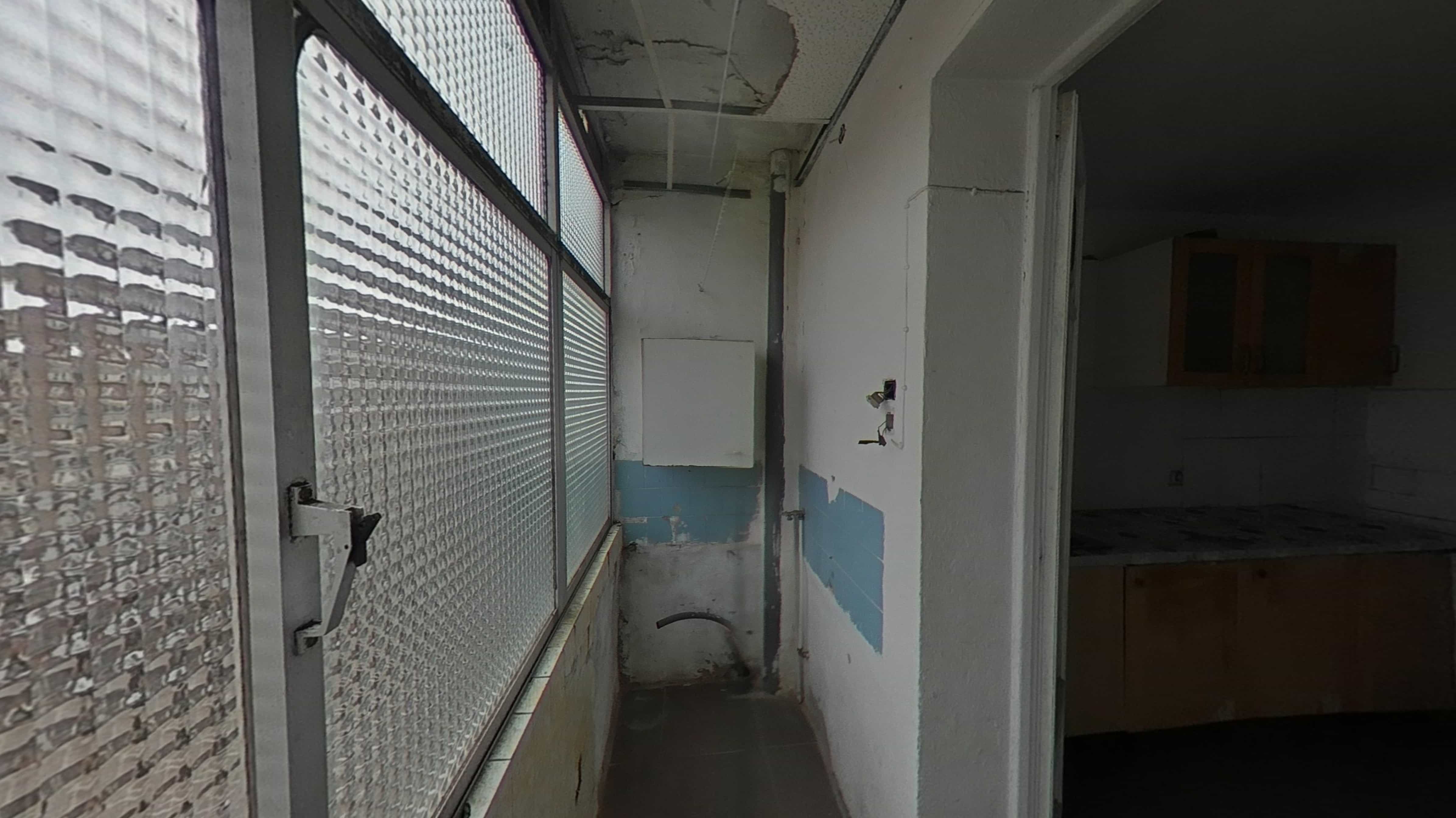 undefined - Image 13
