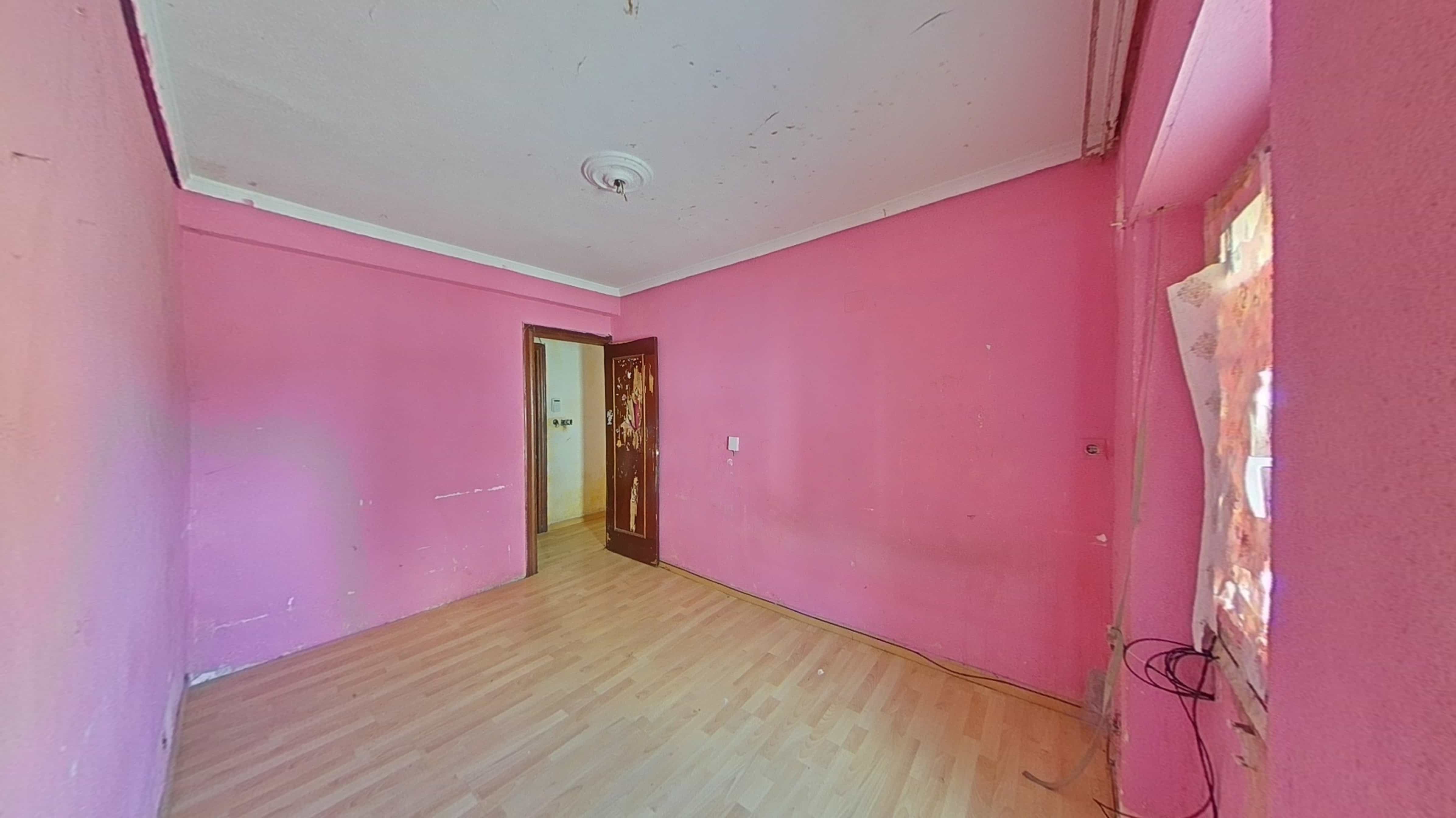 undefined - Image 29