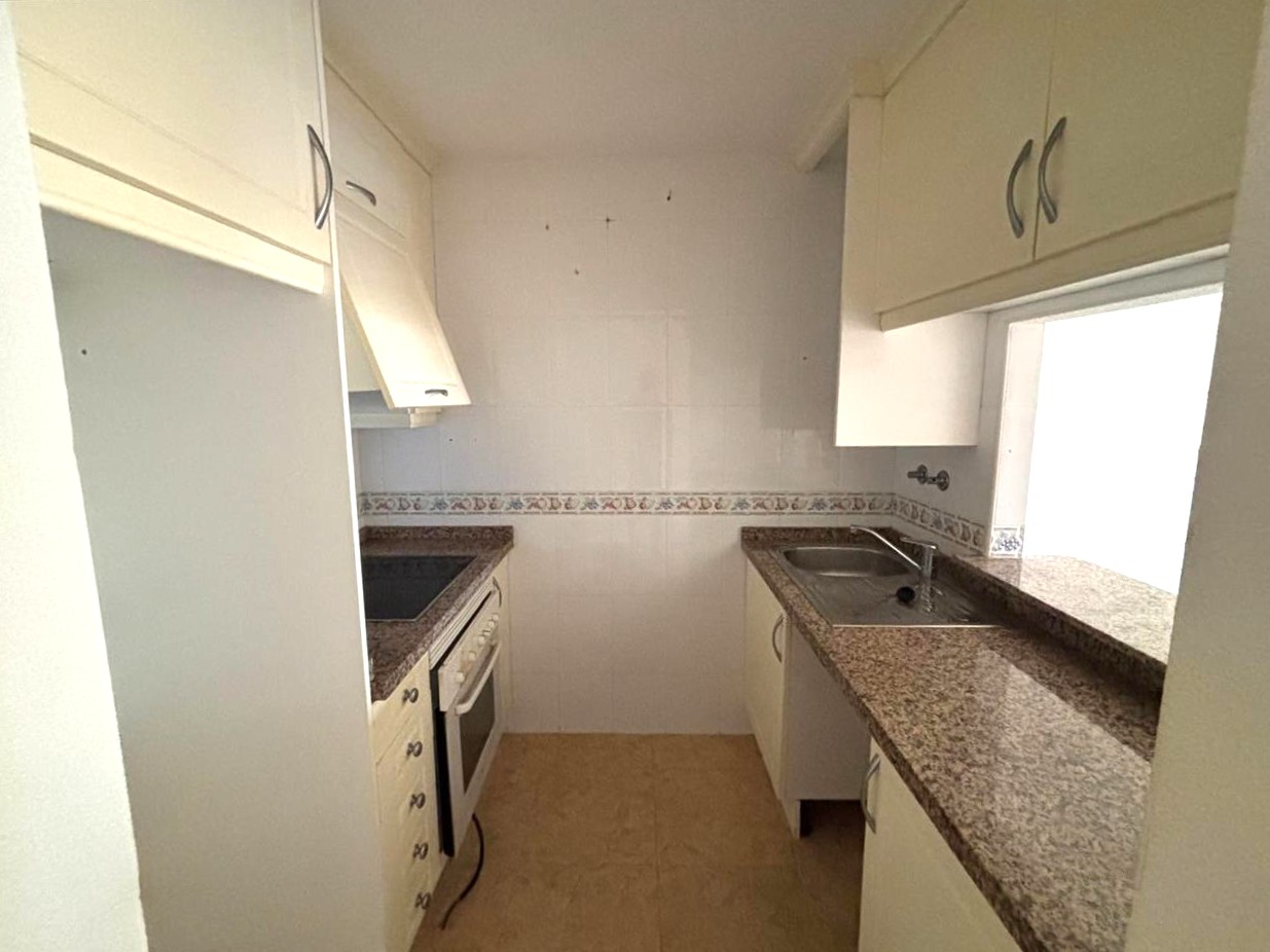Apartamento quase novo em Torrevieja - Image 12