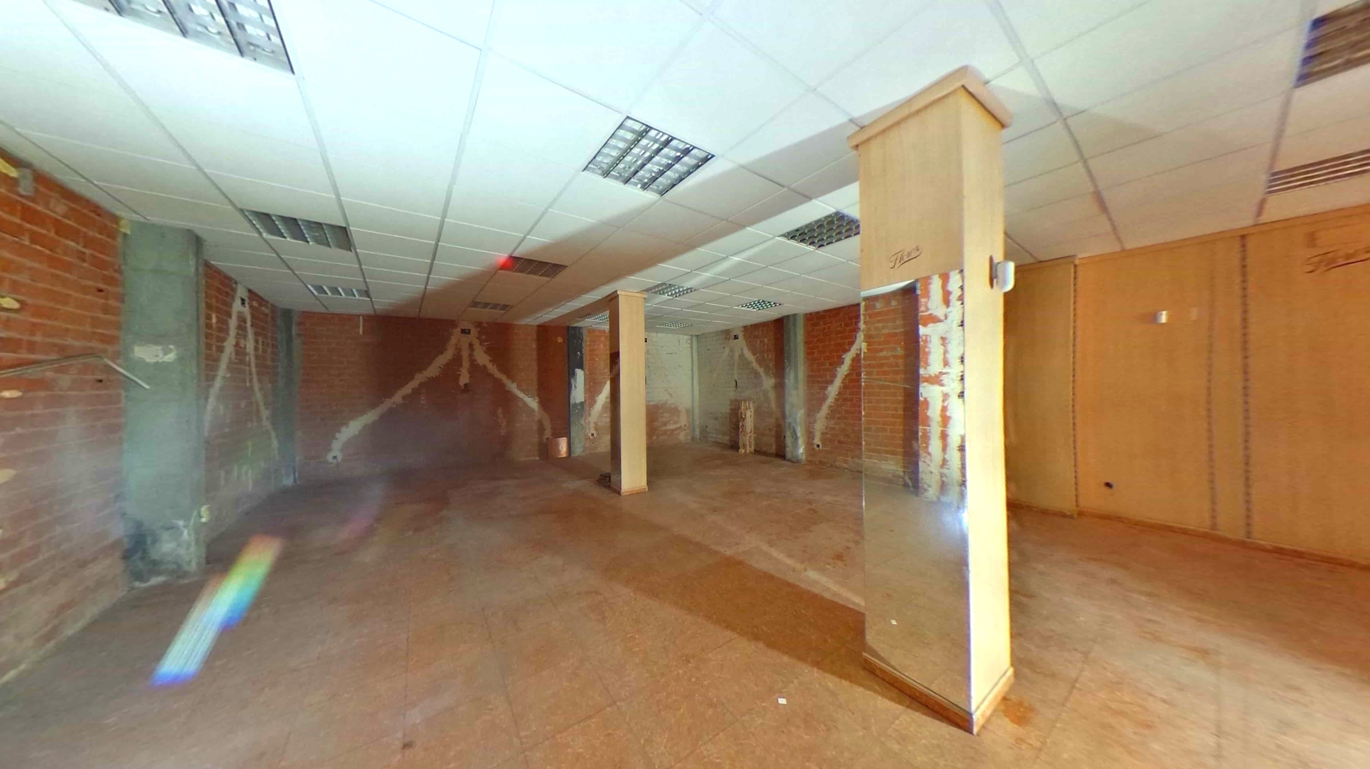  - Image 3