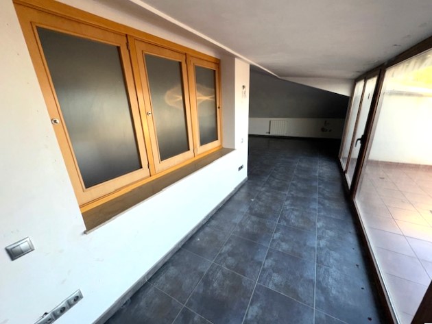  - Image 22