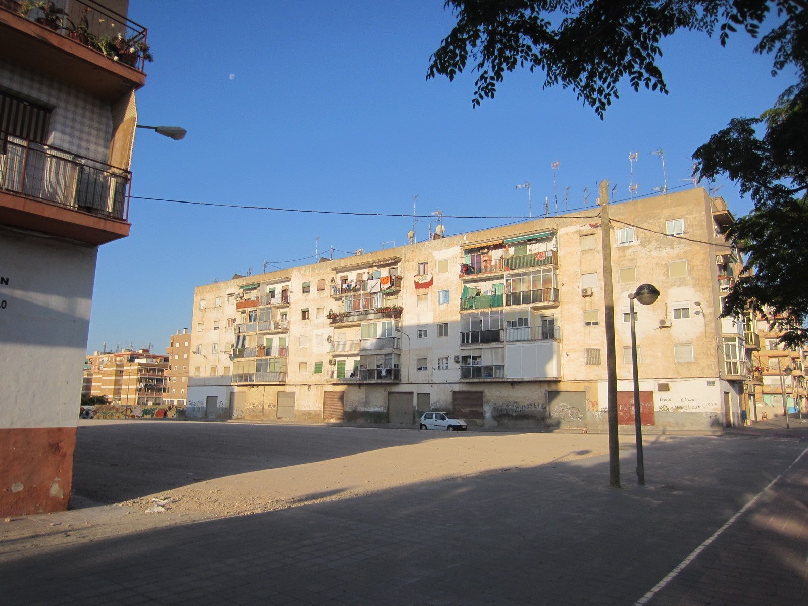 undefined - Image 8