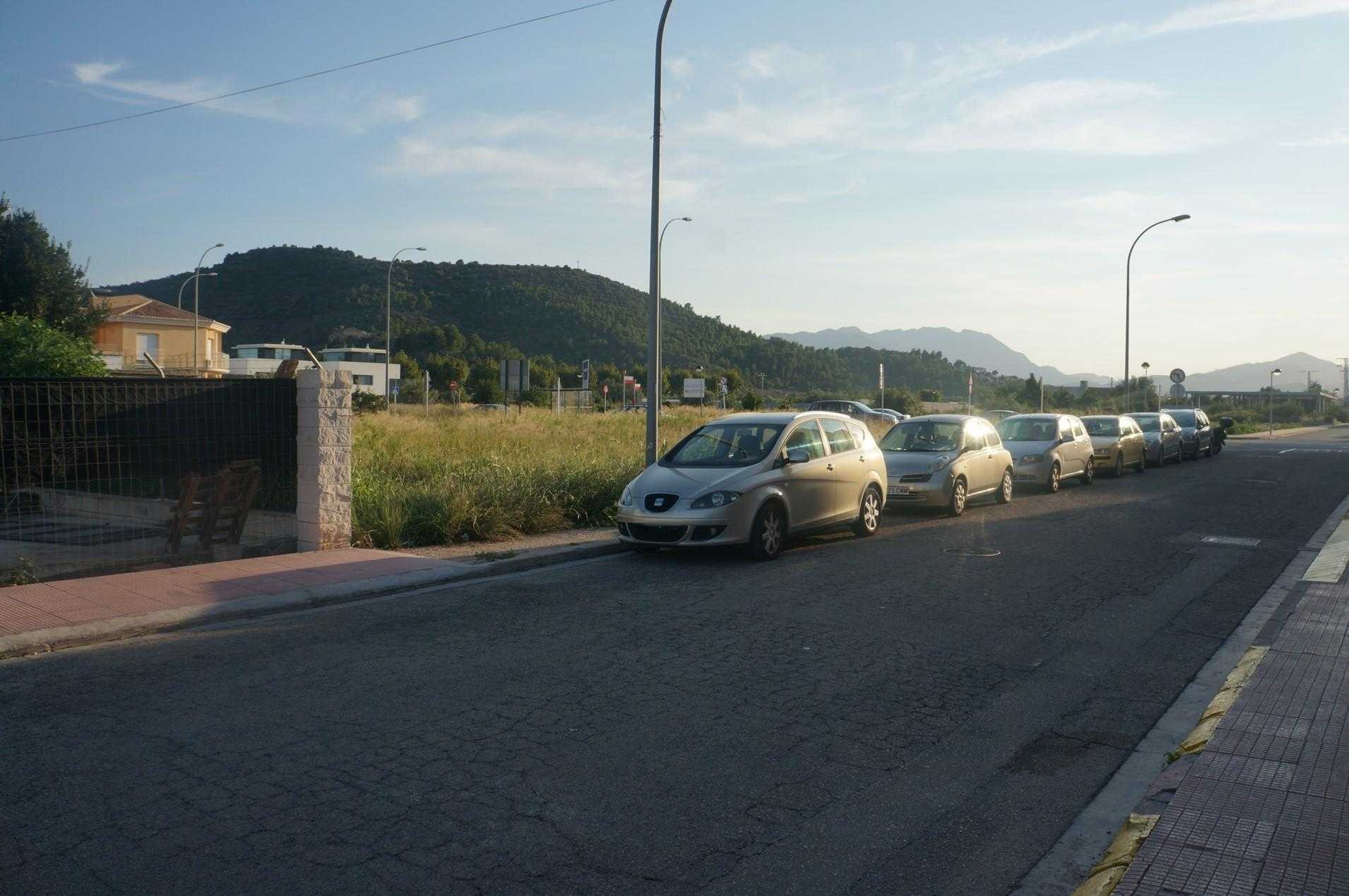 - Image 3
