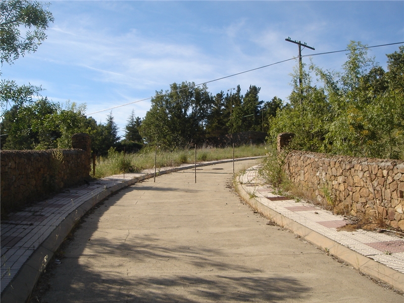 undefined - Image 3