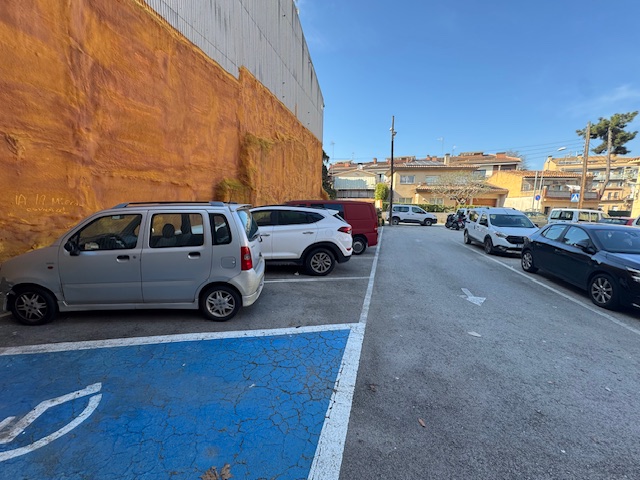 - Image 12