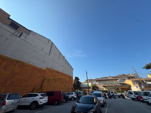 - Image 1