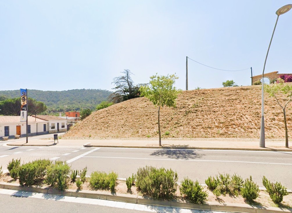 - Image 5