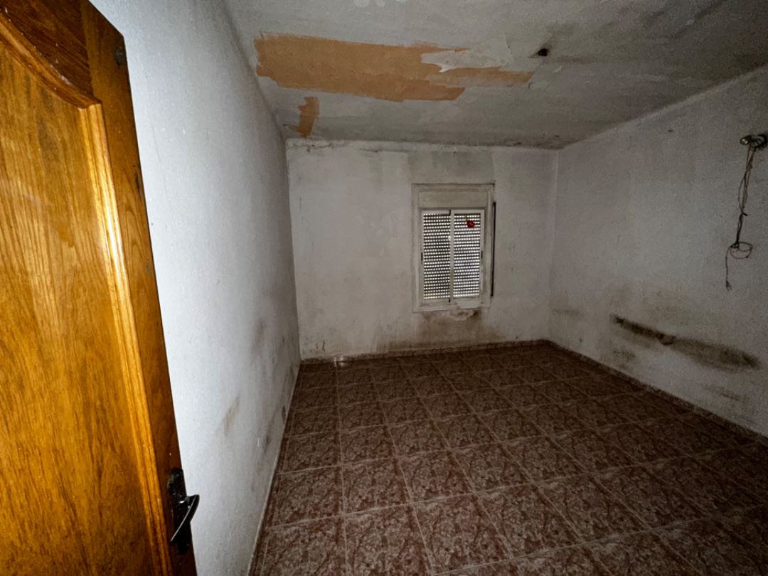 undefined - Image 10