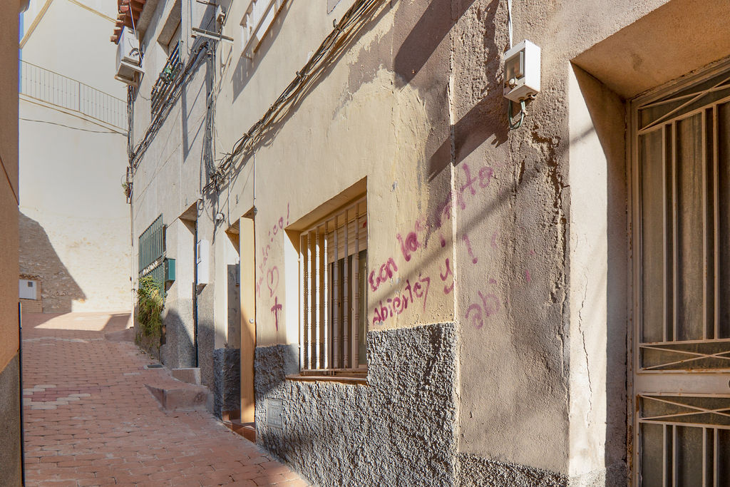 undefined - Image 17