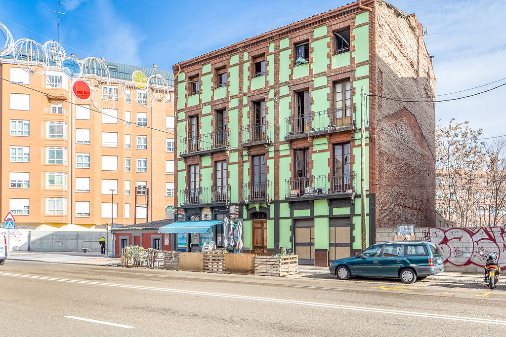 Premises_Commercial en León, León