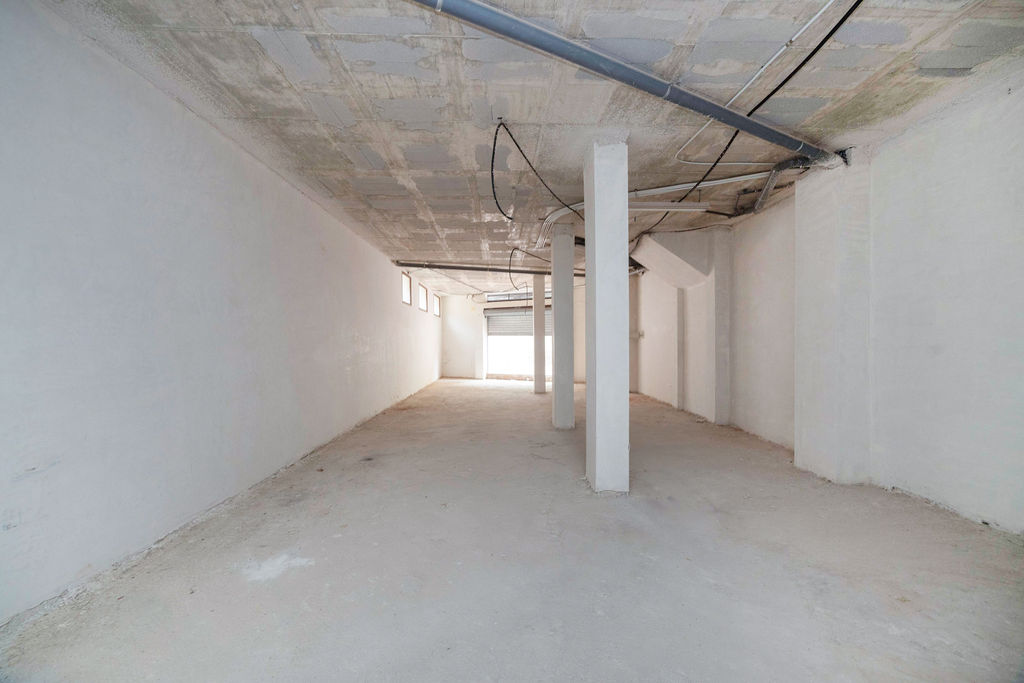 Espaçoso imóvel comercial em Monóvar, Alicante - Oportunidade única: € 28.000,00 - Image 6