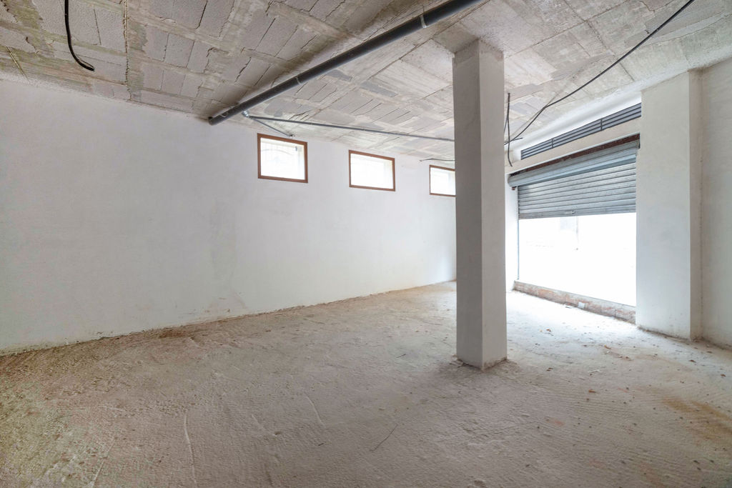 Espaçoso imóvel comercial em Monóvar, Alicante - Oportunidade única: € 28.000,00 - Image 7