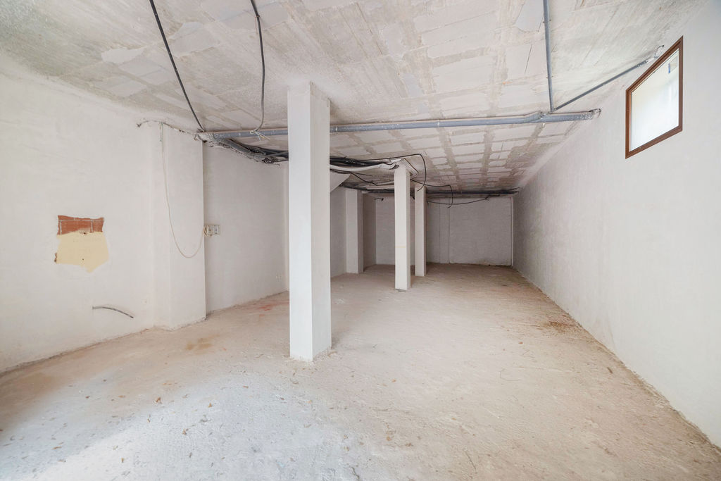 Espaçoso imóvel comercial em Monóvar, Alicante - Oportunidade única: € 28.000,00 - Image 12