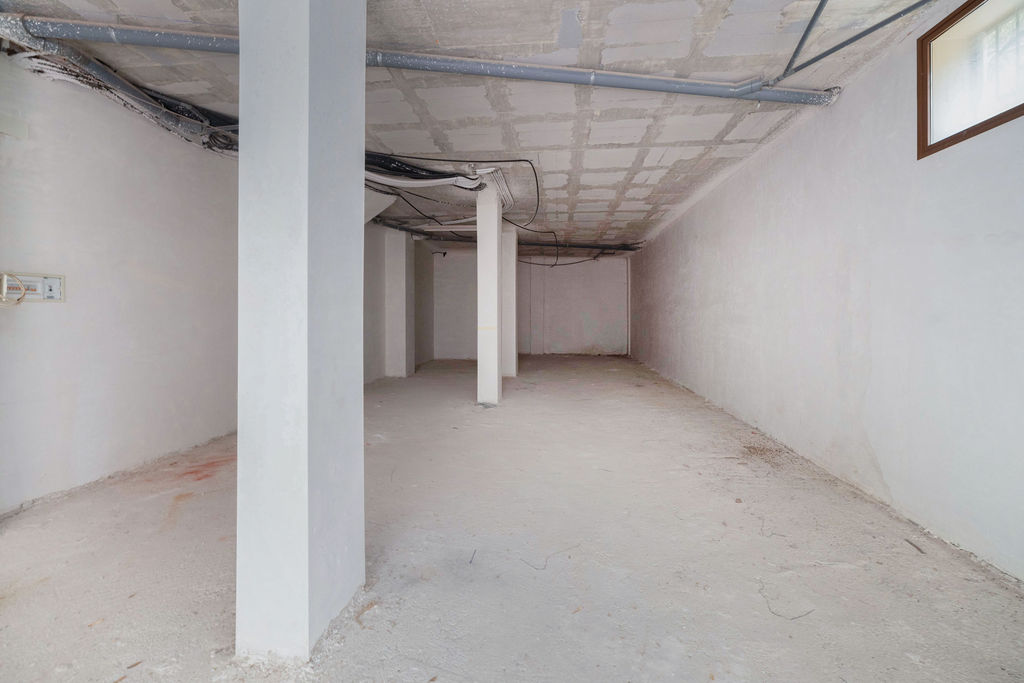 Espaçoso imóvel comercial em Monóvar, Alicante - Oportunidade única: € 28.000,00 - Image 16