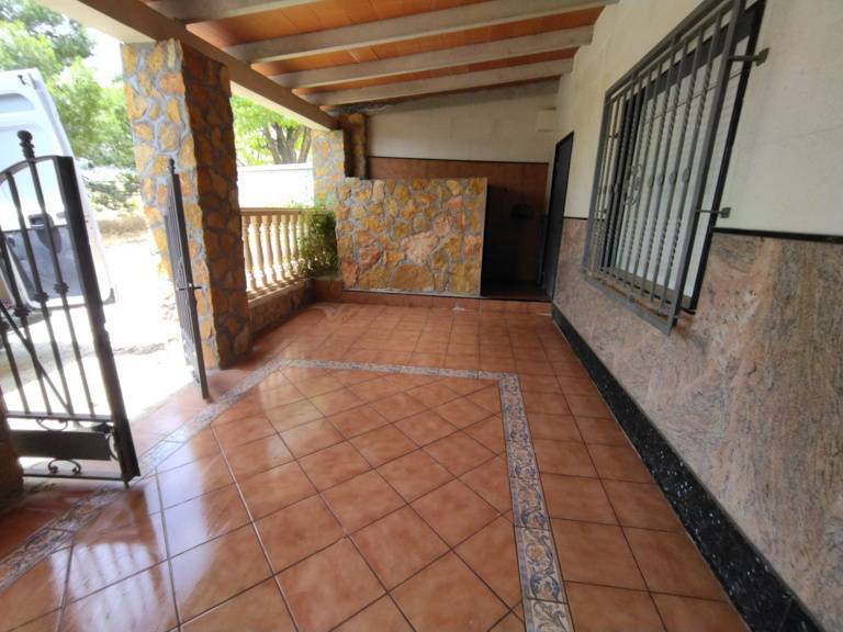 Casa independiente en Alguesar