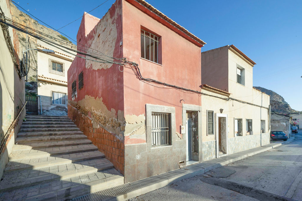 Casa en Calle Gabriel Miro