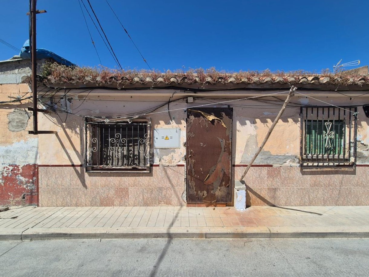 Casa en Calle Santa Ana