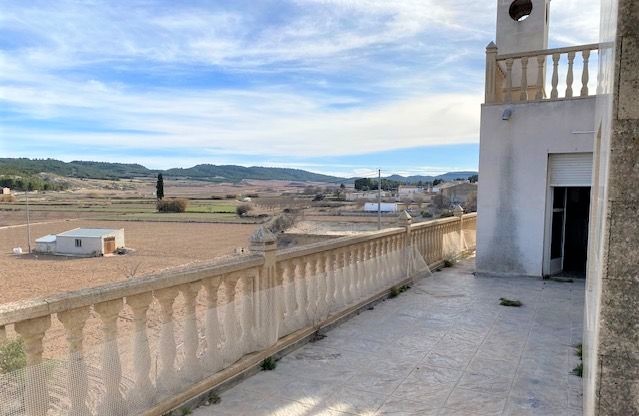 Casa adosada en Ctra De Lorca (La Almudema)