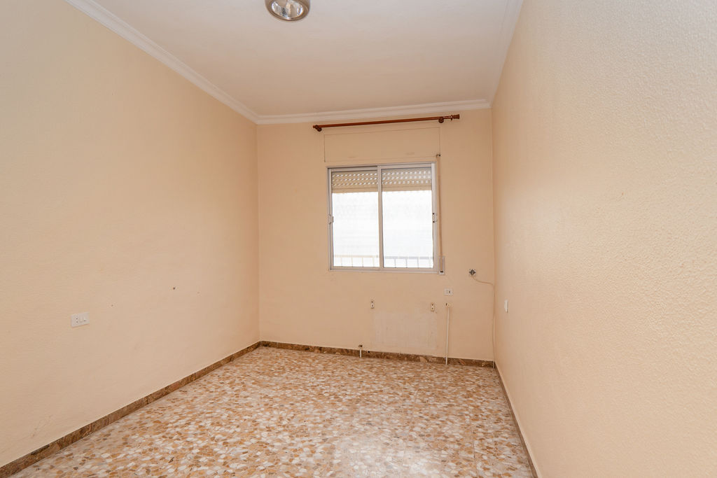 undefined - Image 13