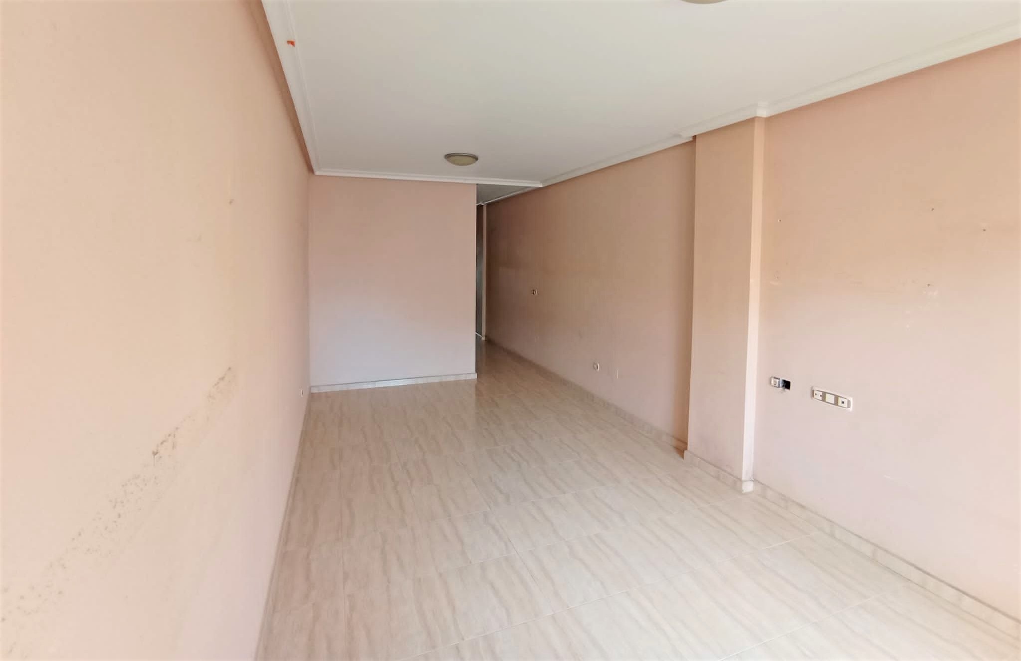 Espaçoso Apartamento T3 com 2 Casas de Banho em Murcia - Image 20