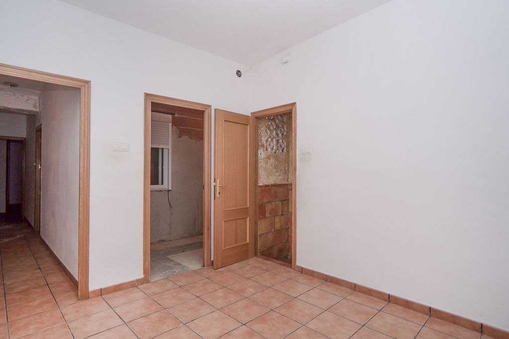 undefined - Image 24
