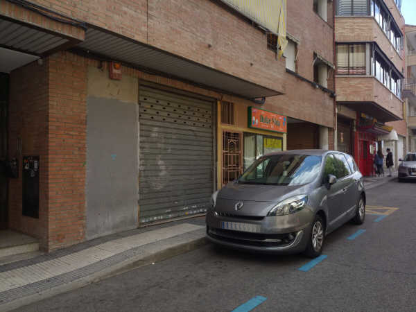 Local comercial en Isaac Peral
