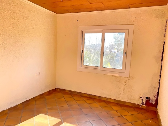 undefined - Image 4