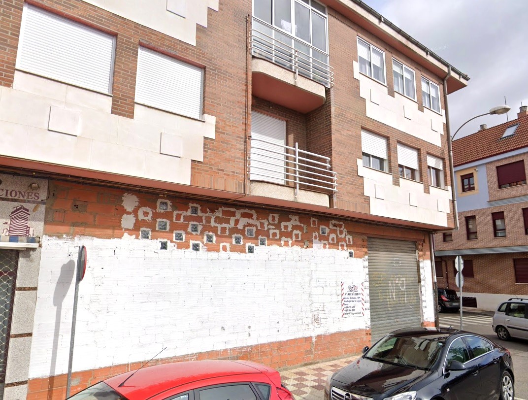 Local comercial en Agustin Diez Alonso