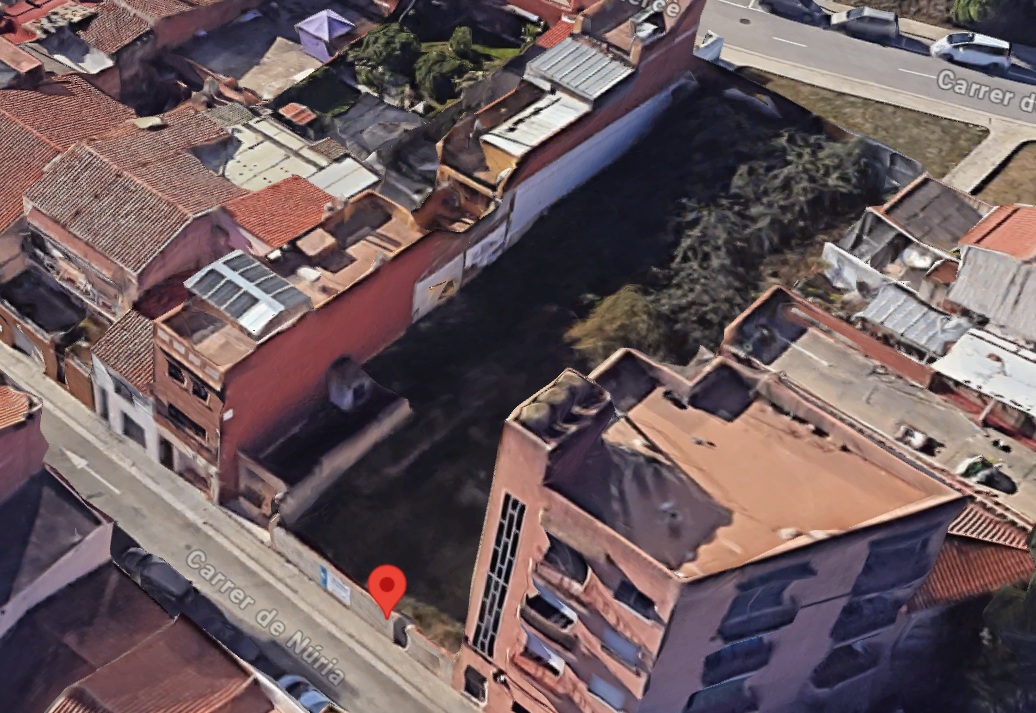 Excelente oportunidade para adquirir este terreno para uso residencial em Sabadell. - Image 5