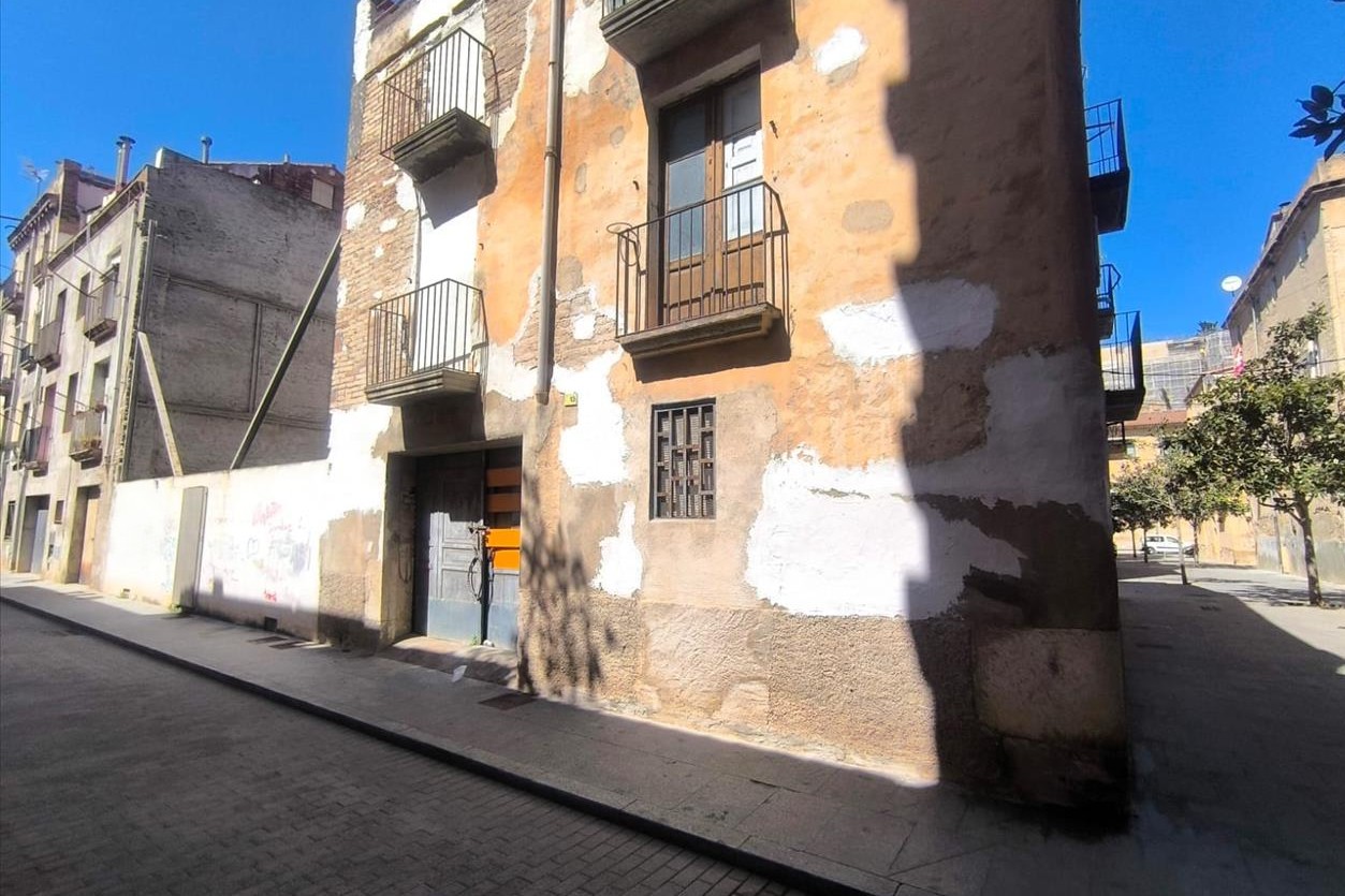Local comercial en Travesia Del Consuelo
