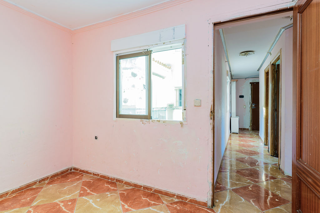 Apartamento T3 com Varanda em Paterna, València - Image 13