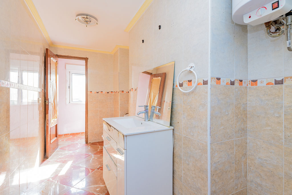 Apartamento T3 com Varanda em Paterna, València - Image 16