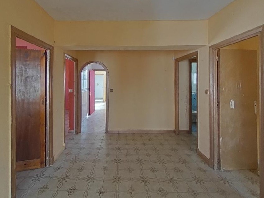 - Image 4