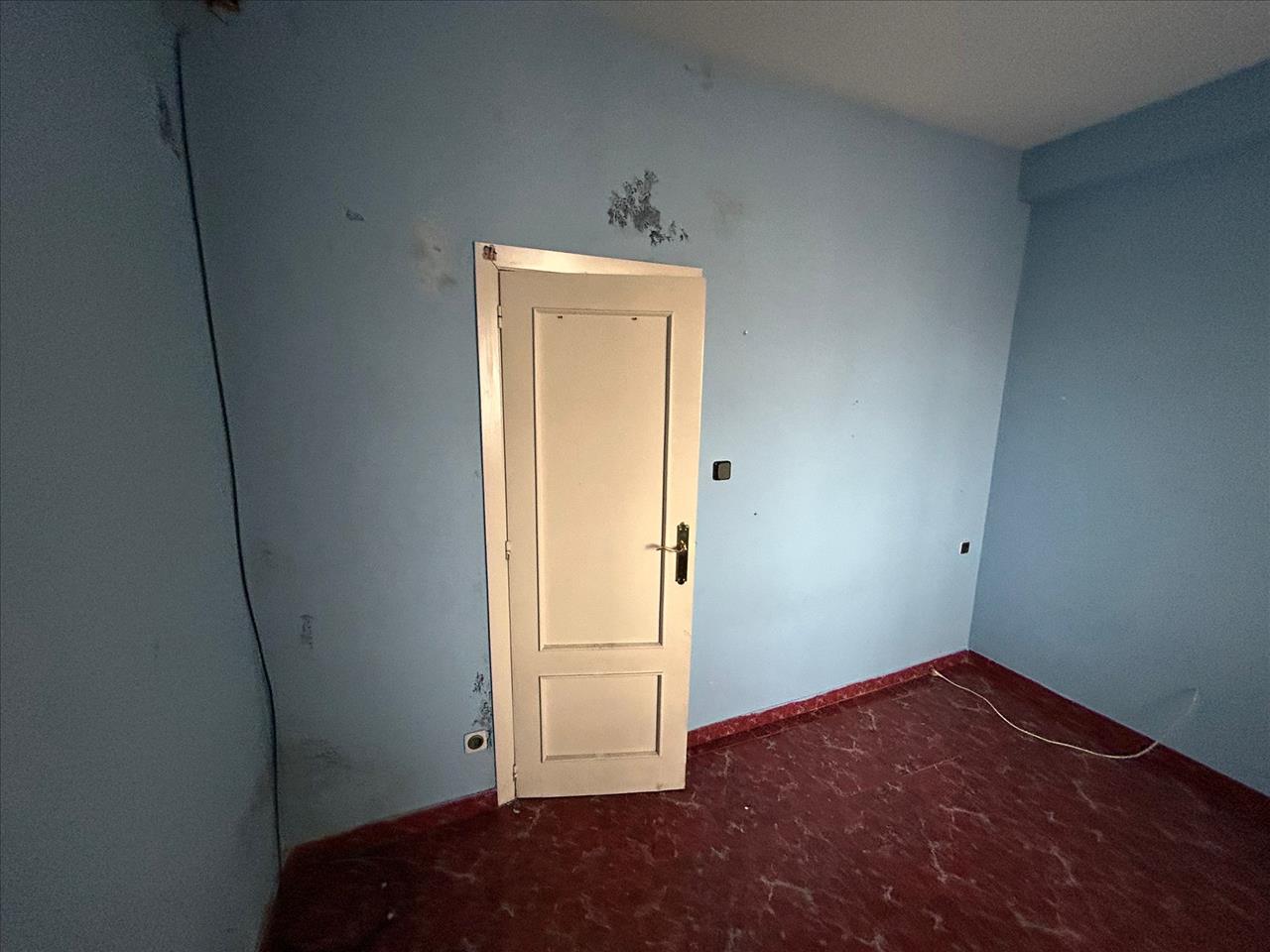 undefined - Image 13