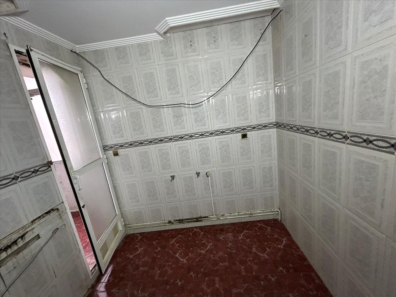 undefined - Image 11