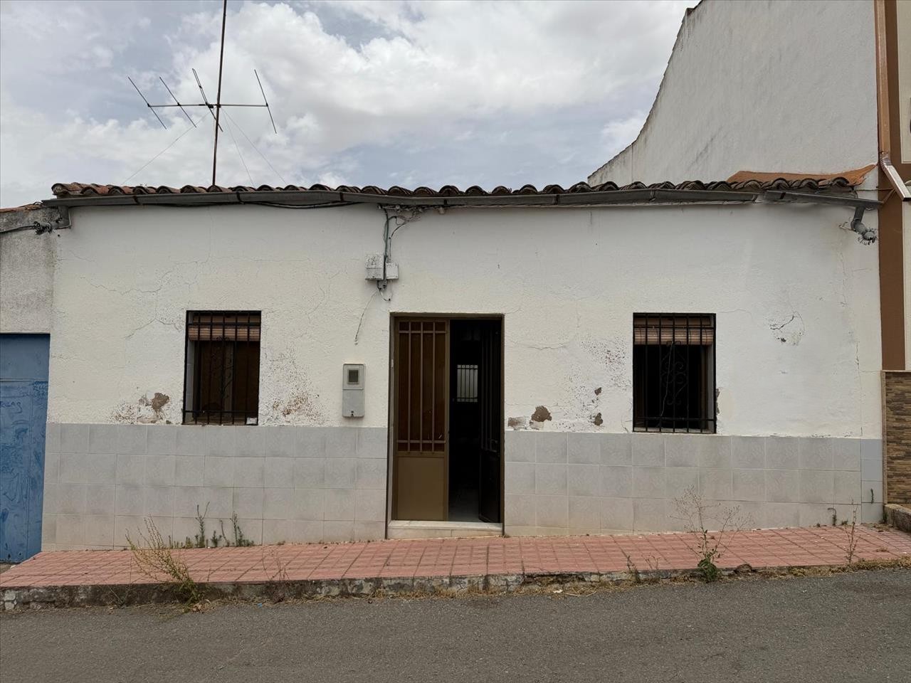 Casa adosada en Calle Cuarteles