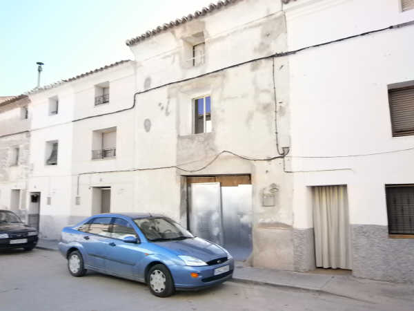 Casa adosada en CL MUNTADAS