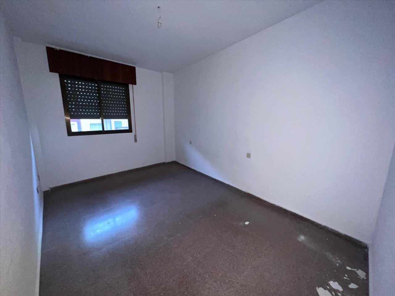 undefined - Image 11