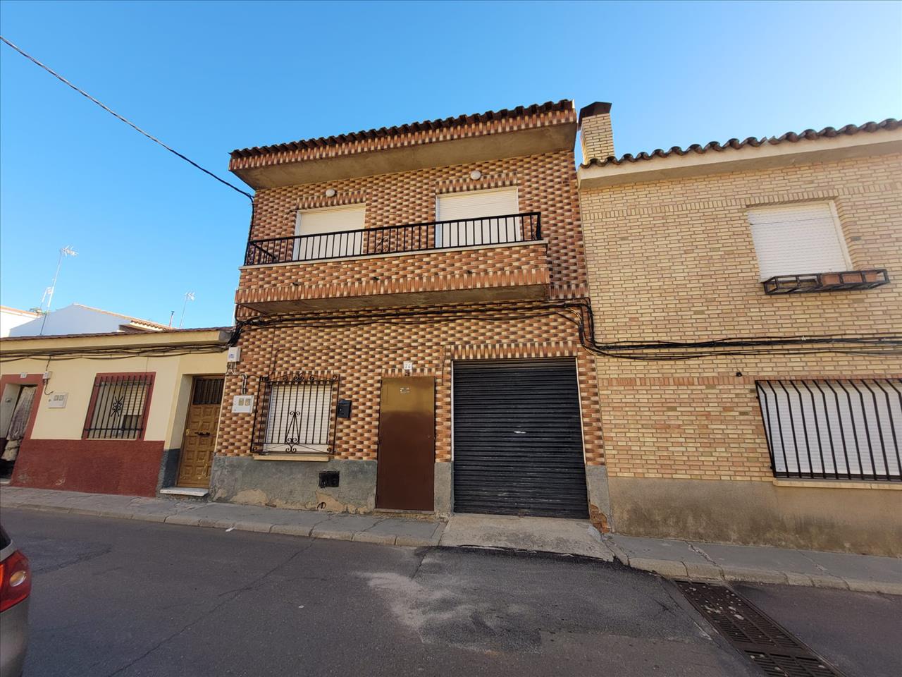 Casa adosada en LOPE DE VEGA