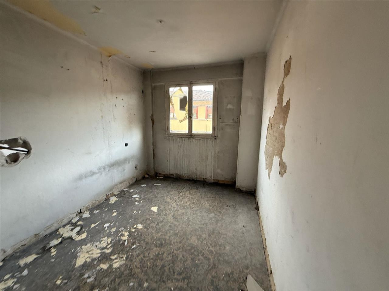 undefined - Image 7