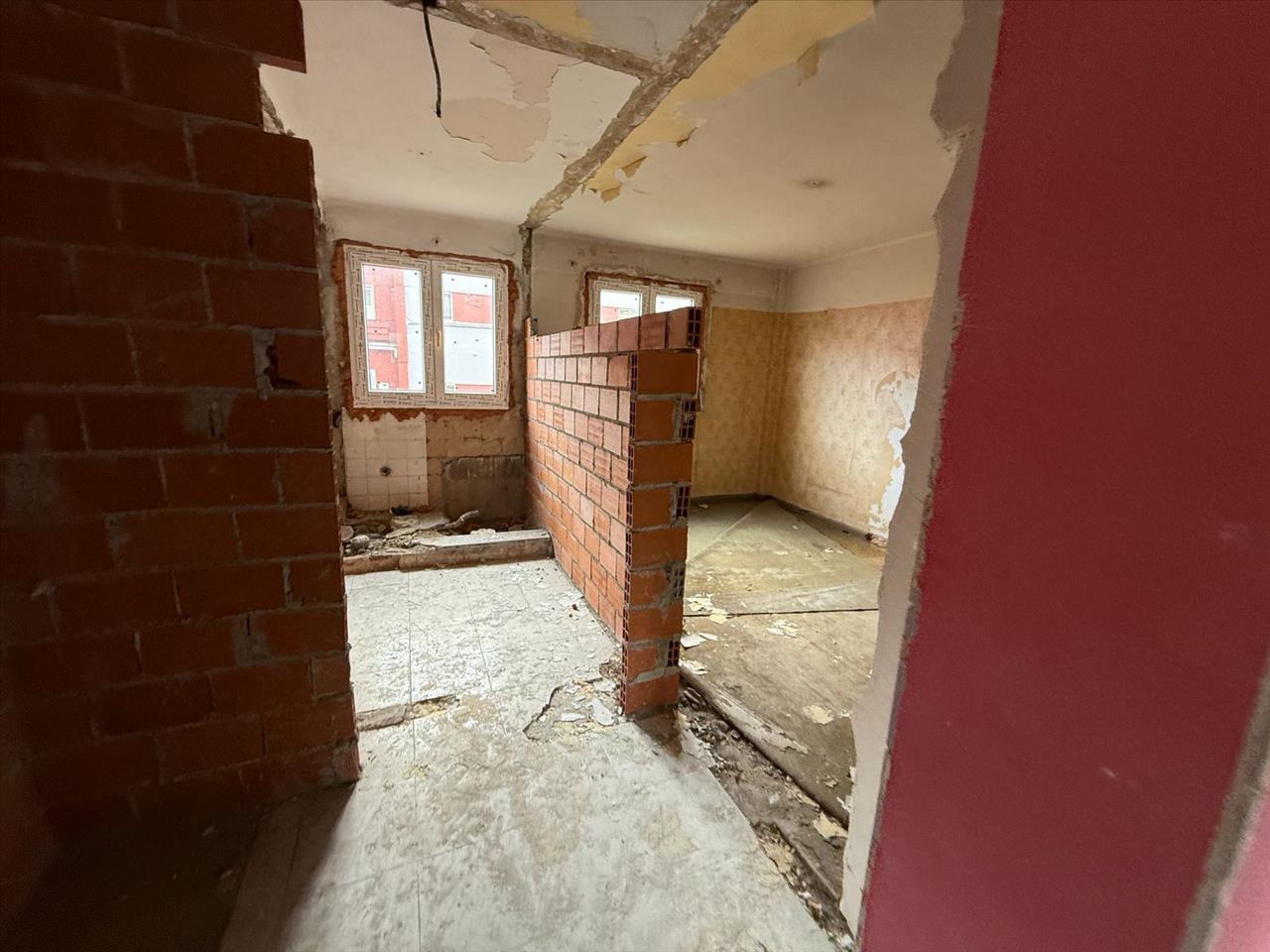 undefined - Image 3